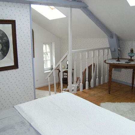 Bed and Breakfast Le Relais Du Mont Chauve Caumont-Sur-Aure Zewnętrze zdjęcie