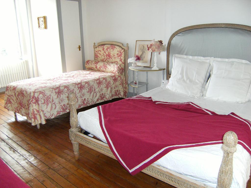 Bed and Breakfast Le Relais Du Mont Chauve Caumont-Sur-Aure Pokój zdjęcie