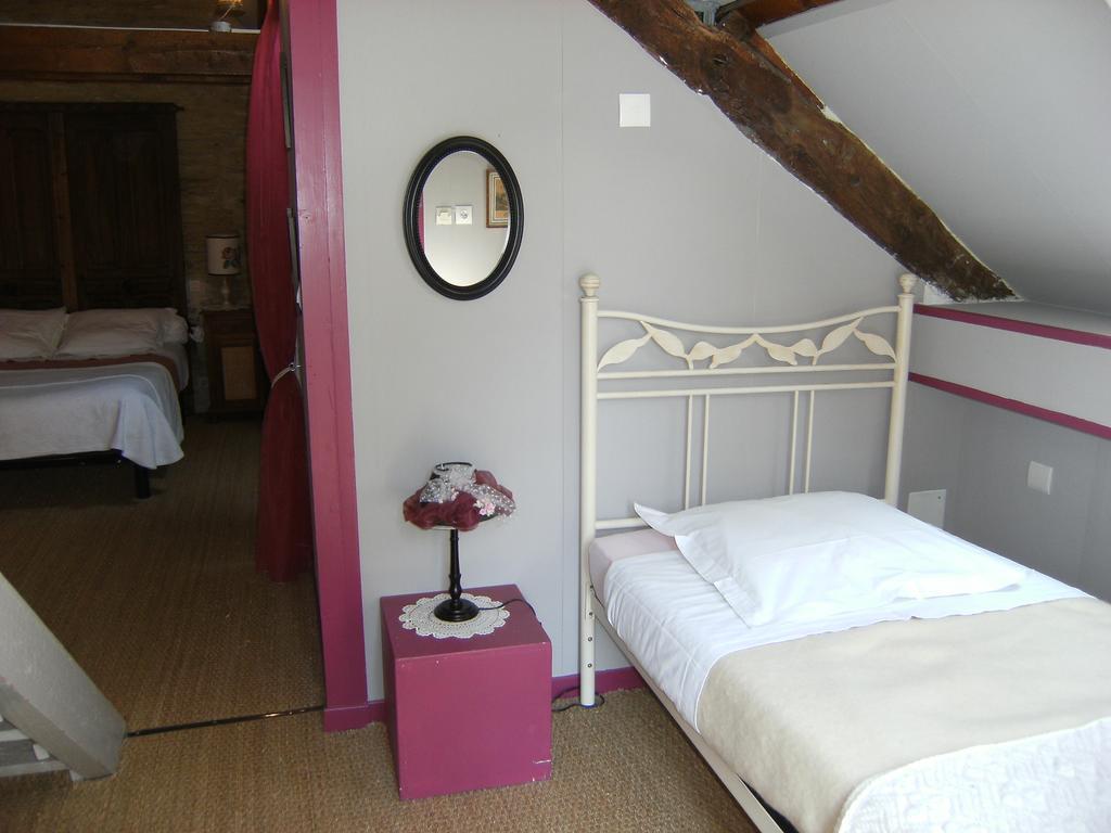 Bed and Breakfast Le Relais Du Mont Chauve Caumont-Sur-Aure Pokój zdjęcie